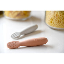 Load image into Gallery viewer, Beaba Silicone Pre-Spoons 2 Pack - Terracotta/Velvet Grey