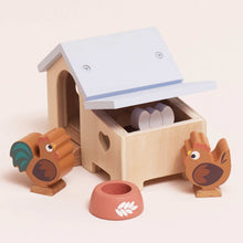Load image into Gallery viewer, Le Toy Van Chicken Coop Playset