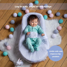 Load image into Gallery viewer, Red Castle Cocoonababy Nest - White