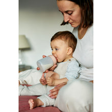 Load image into Gallery viewer, Suavinex Zero Zero Anti Colic Bottle 180ml - Slow Flow 0M+